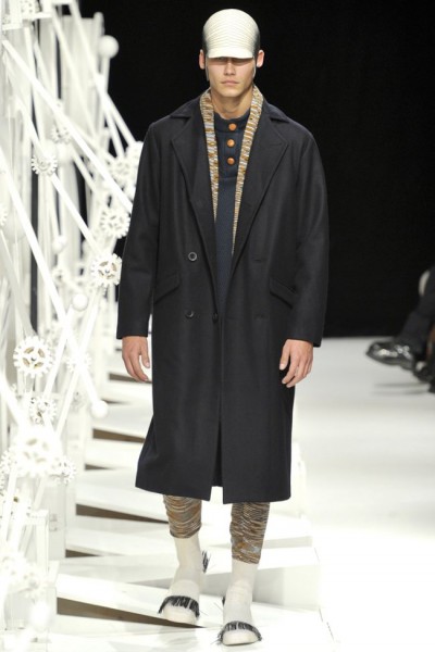 Henrik Vibskov Fall/Winter 2012 | Paris Fashion Week – The Fashionisto