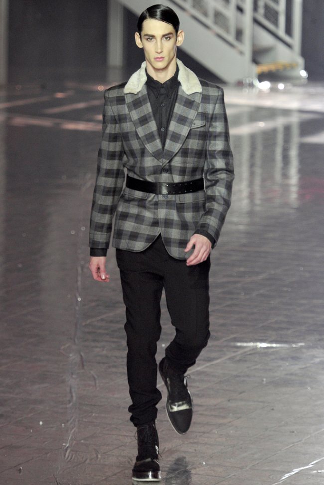 John Galliano Fall/Winter 2012 | Paris Fashion Week – The Fashionisto