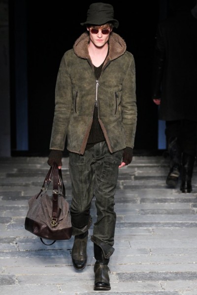johnvarvatos22