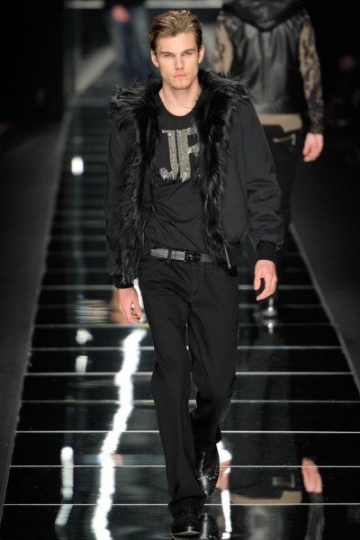 John Richmond Fall/Winter 2012 | Milan Fashion Week – The Fashionisto