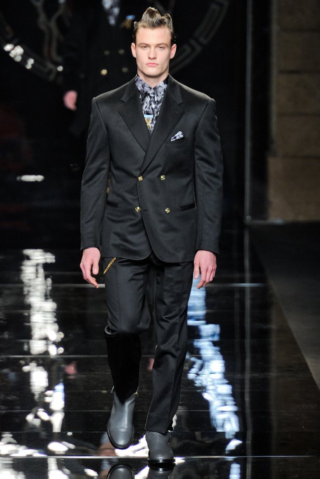 Versace Fall/Winter 2012 | Milan Fashion Week – The Fashionisto