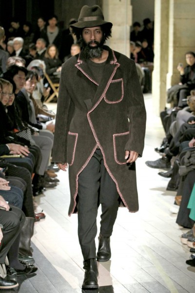 Yohji Yamamoto Fall/Winter 2012 | Paris Fashion Week – The Fashionisto