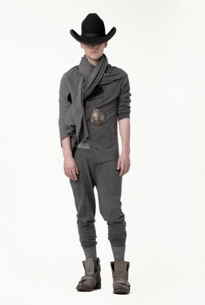 3432 NK LOOKBOOK F12 M 16