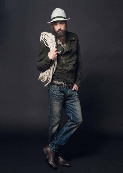 LOOK BOOK CYCLE FW12 13 MAN lr 33