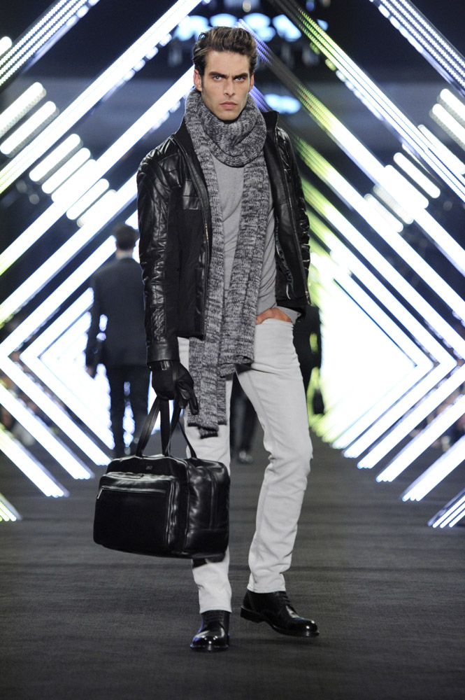 BOSS Black Fall/Winter 2012 Hits the Beijing Catwalk – The Fashionisto