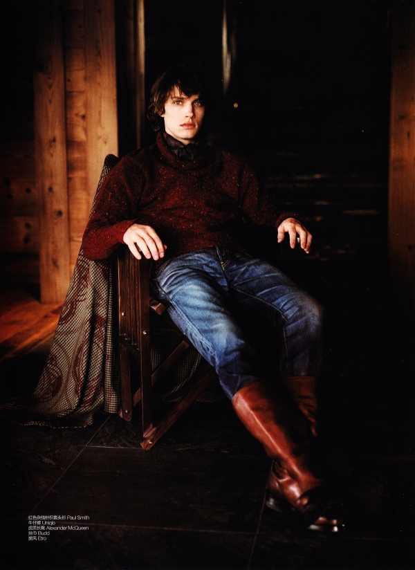Knit’s Time | Andrew Smith by Roger Rich