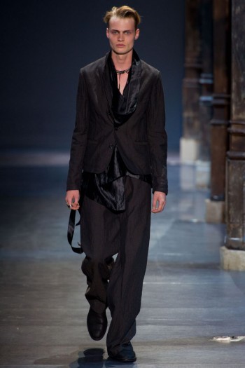 ann demeulemeester spring summer 2013 019