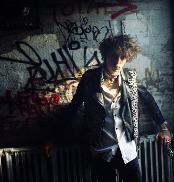 Aris Schwabe by Danilo Parra in Dreams in the Shadow