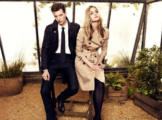 Campaigns - Burberry Pre-Fall 2009 – The Fashionisto