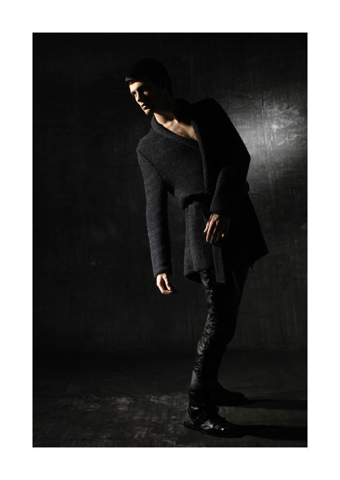 Cédric Jacquemyn Fall 2011 | Thiemon Sempels by Yves De Brabander
