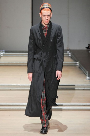 comme des garcons spring summer 2013 031