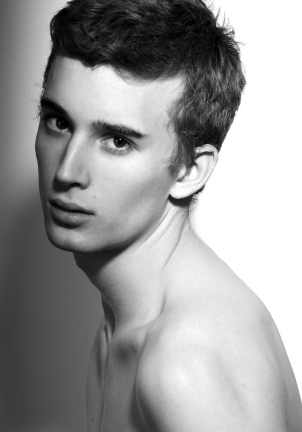 Fresh Face | Florian Reisinger by Kosmas Pavlos