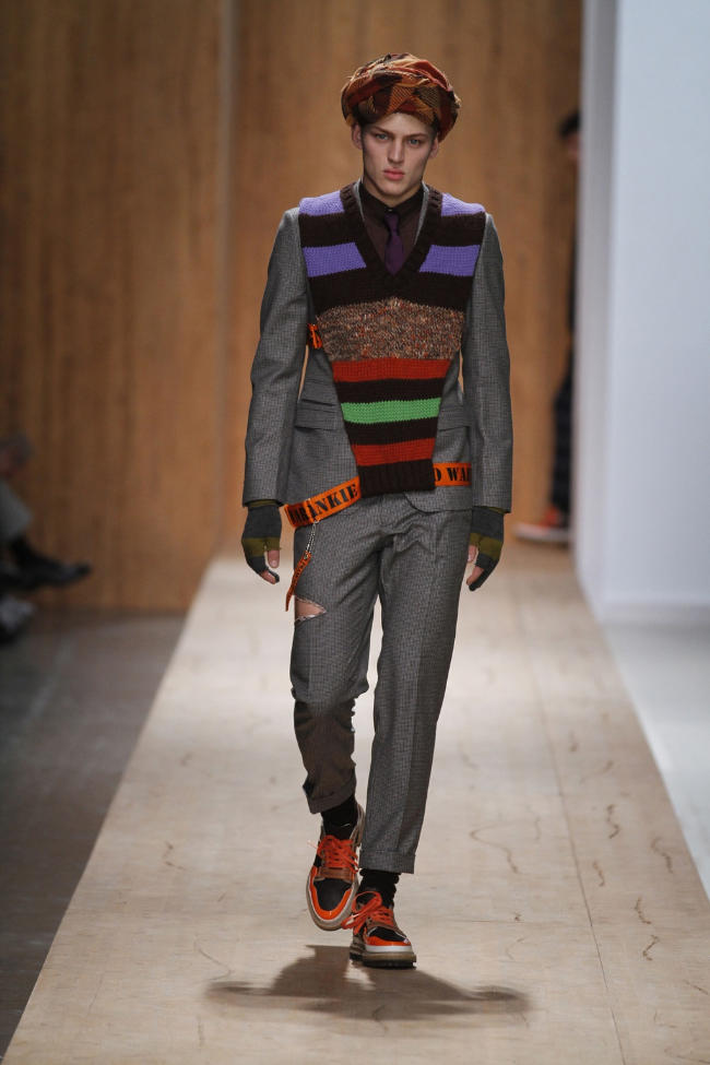Frankie Morello Fall 2011 | Milan Fashion Week