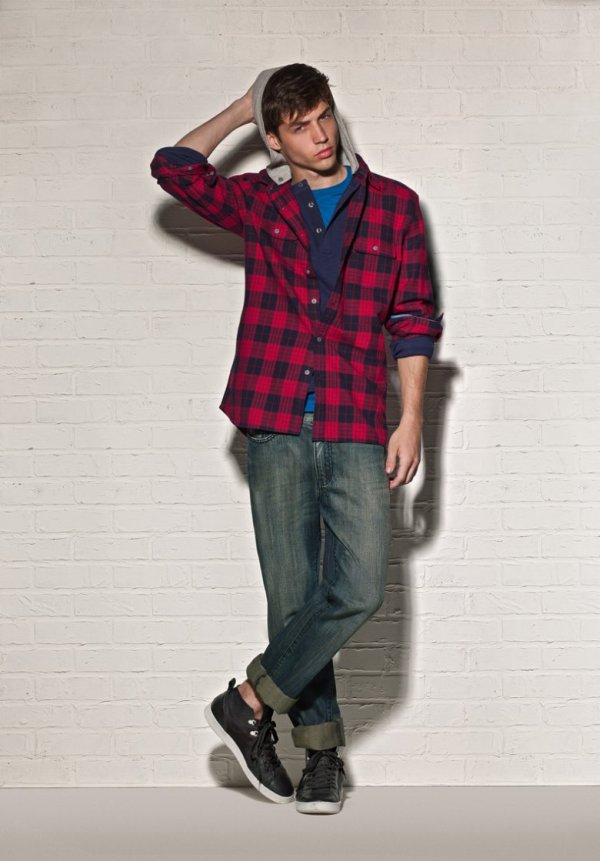 Grayson Vaughan for Kenneth Cole Reaction Fall 2010