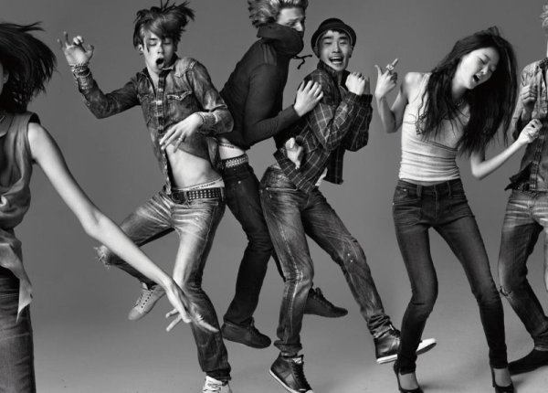 Cole Mohr, Lenz von Johnston & Noma Han by Simon Procter for Hilfiger Denim Fall 2010 Campaign