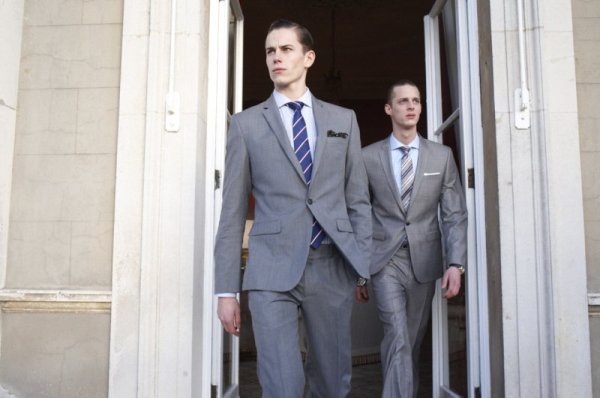 Benoni Loos & Jeremy Young by Phil Poynter for Ziozia Spring 2010 Campaign