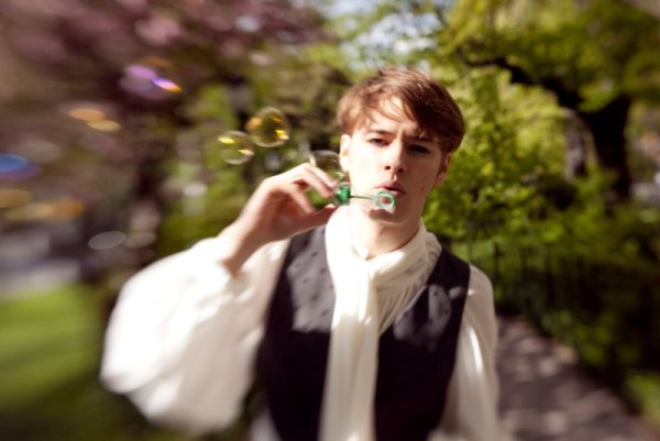 Luke Stevens by Henry Hargreaves in Agnes b | Visual Tales