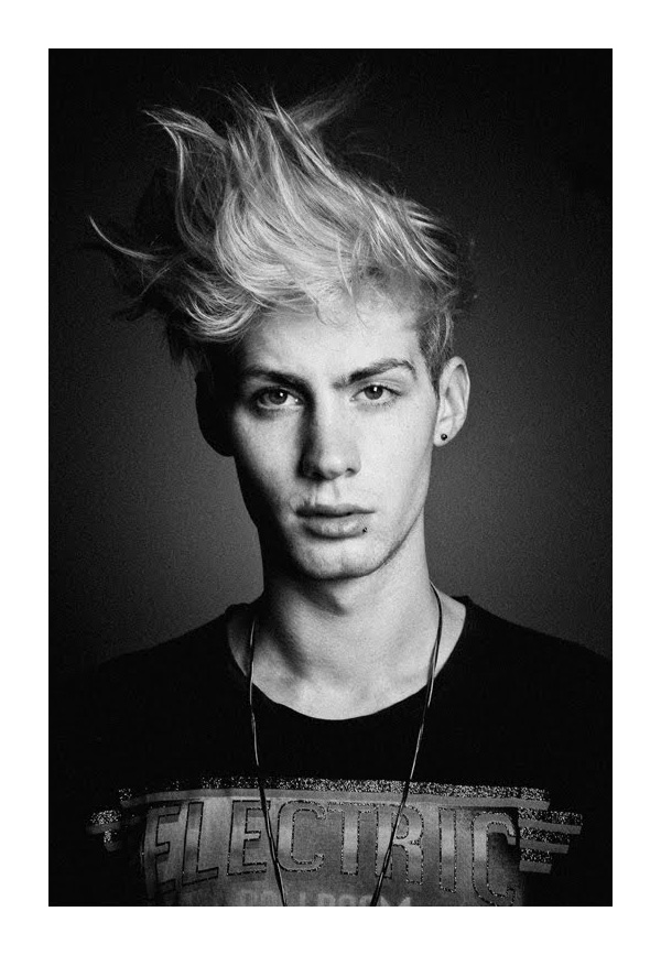 Portrait | Max Krieger by Ryan Pfluger