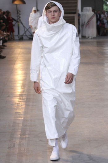 moncler gamme bleu spring summer 2013 012