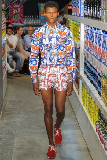 moschino spring summer 2013 004