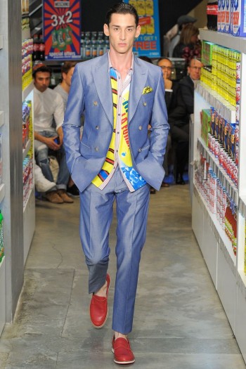 moschino spring summer 2013 009