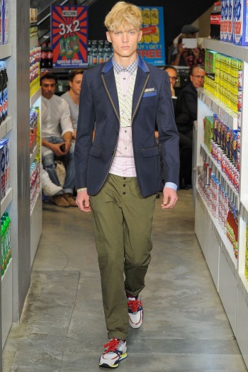 moschino spring summer 2013 015