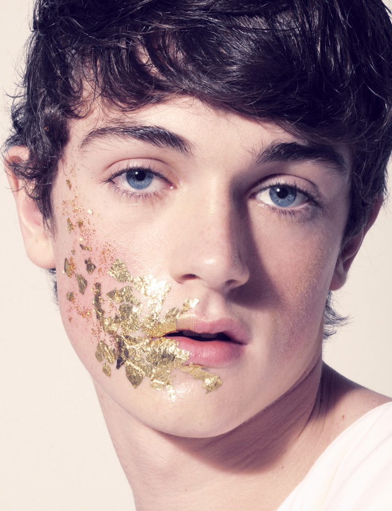 ‘Mythos’ by Omar Macchiavelli for Fashionisto Summer 2012