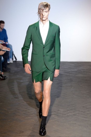 Raf Simons Spring/Summer 2013 | Paris Fashion Week – The Fashionisto