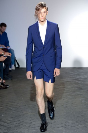 Raf Simons Spring/Summer 2013 | Paris Fashion Week – The Fashionisto