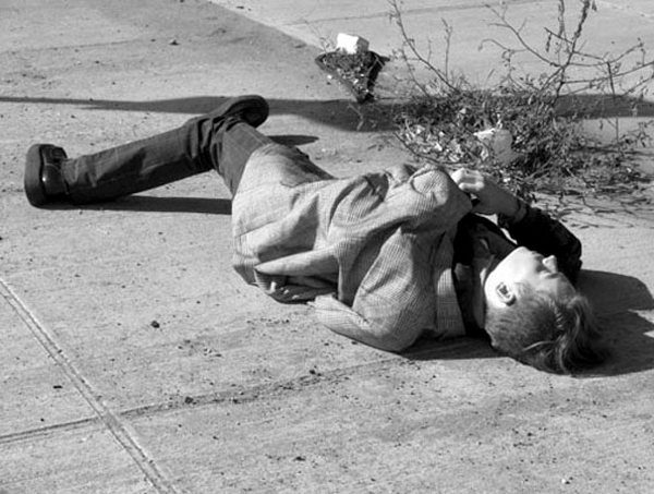 Photo of the Day | The Art of Falling Apart