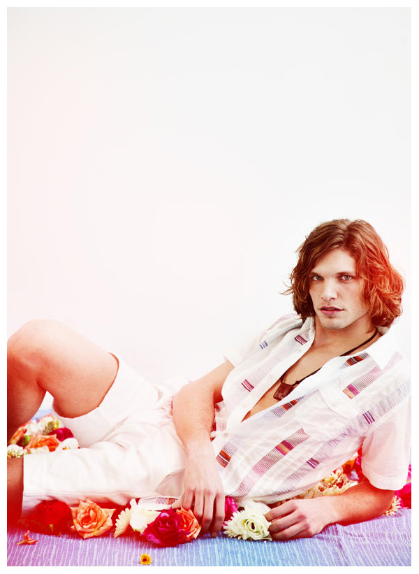 Carl Brolin by Esteban Palazuelos | Tendencias April 2010
