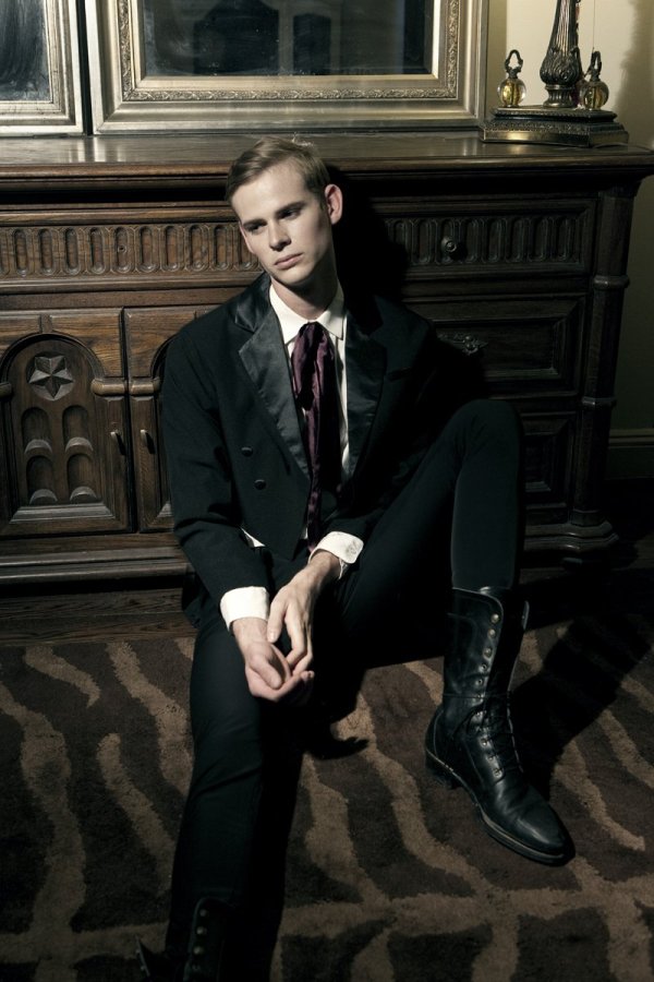 Trent Kendrick by David Wang in a Detached Dream