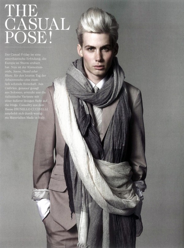 Tush | The Casual Pose! by Armin Morbach