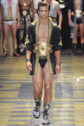 versace spring summer 2013 001