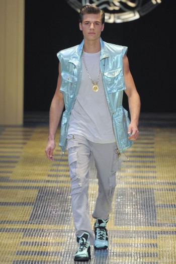 versace spring summer 2013 018