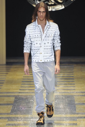 versace spring summer 2013 037