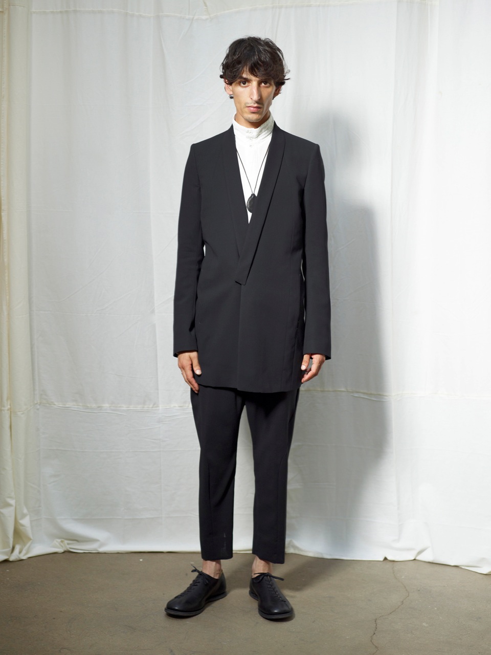 The Viridi-Anne Champions the Traveller for Spring/Summer 2013