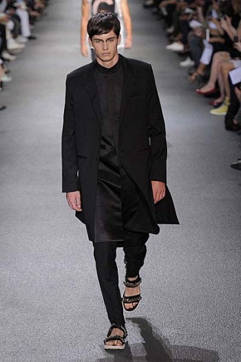 JOE COLLIER GIVENCHY MW SS13 0029