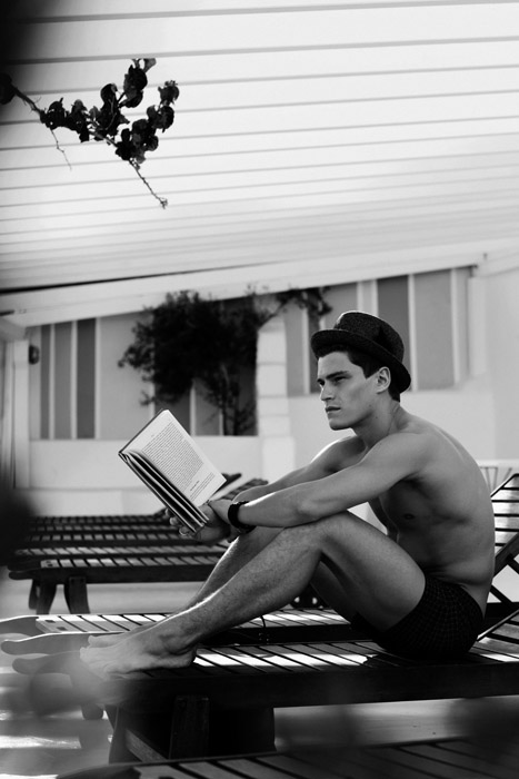 Oliver Cheshire Relaxes in Mykonos for Shortlist