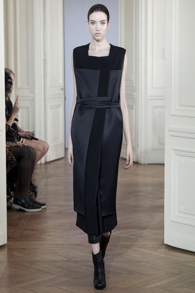 Rad Hourani Presents the First Unisex Haute Couture Fall/Winter 2012 Collection