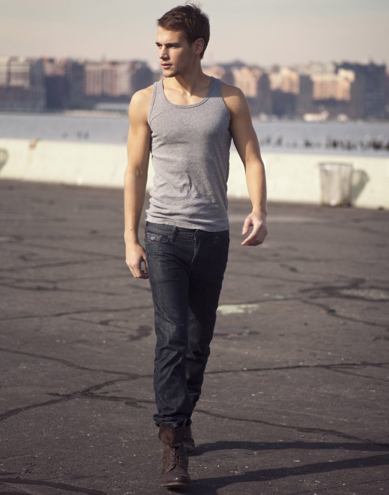 Portrait | Adrian Zuniga by David Urbanke