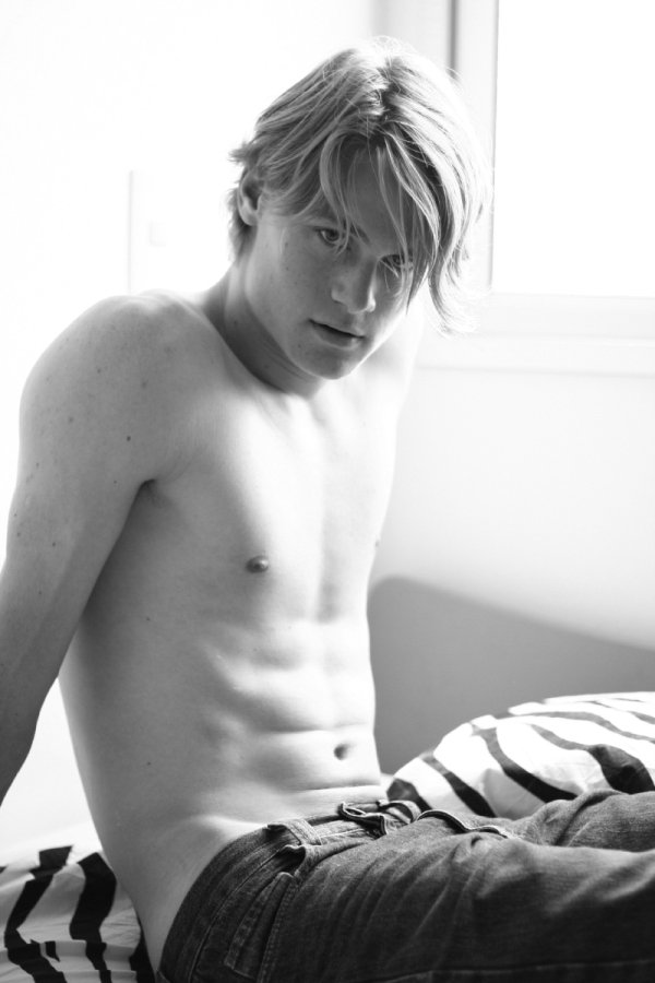 Portrait | Adriel Berwaldt by Vanessa Lippelt