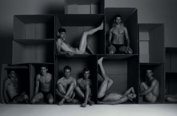 Photo of the Day | Boxes