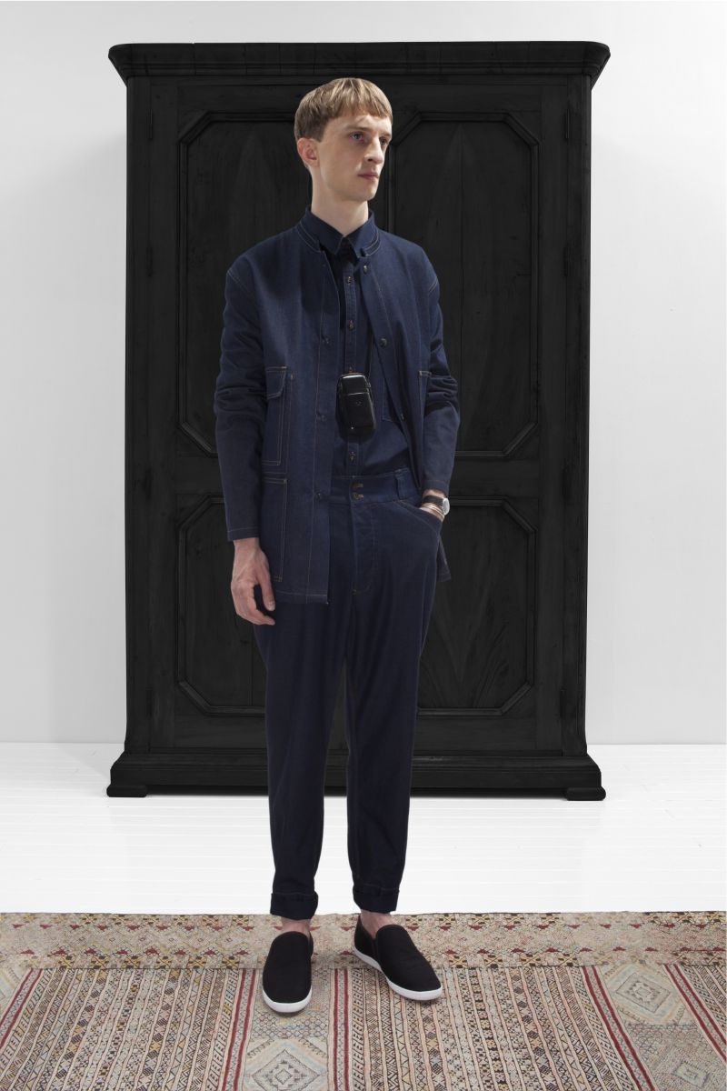 Marko Brozic is a Relaxed Sight for Christophe Lemaire Spring/Summer ...