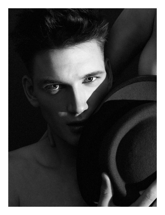 Outtakes | Florian van Bael by Zeb Daemen for Fashionisto Winter/Spring 2012