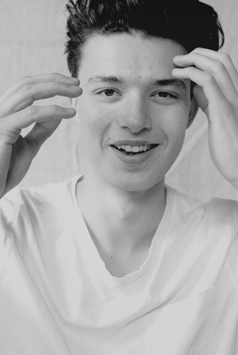 Portrait | Louis Galloway by Rosie Foster