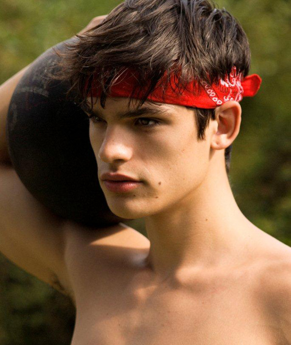 Fresh Face | Lucas Mutinelli