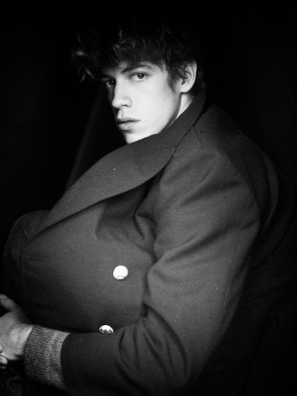 Daily Fix | Lyle Lodwick by Adrian Nina