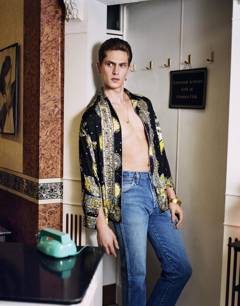 Mathias Lauridsen Feeds his Print Addiction in Dansk