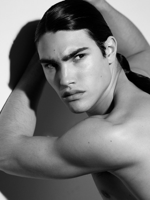 Snap! | Michael Hudson by Richard Pier Petit